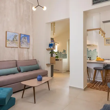 Tatianas Kanevaro Apartment *